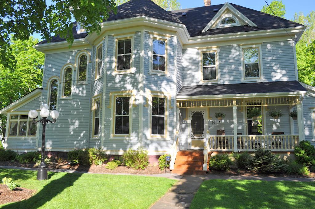 Summerside Inn Bed And Breakfast Exterior foto