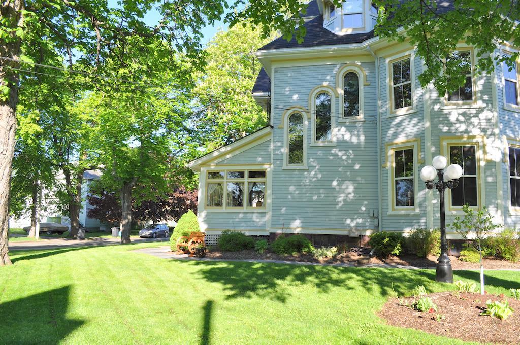 Summerside Inn Bed And Breakfast Exterior foto
